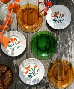 6 assiettes à dessert dépareillées