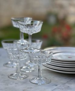 Coupe apéritif en verre taillé