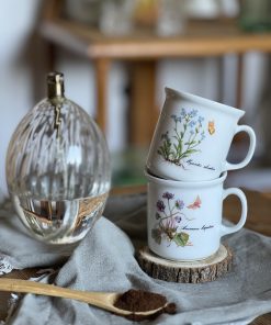 Tasse à café vintage motif botanique