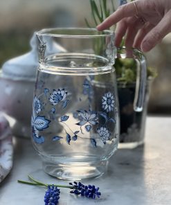 Carafe vintage fleurs bleues