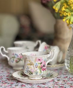 Tasse en porcelaine anglaise Harvest Poppy