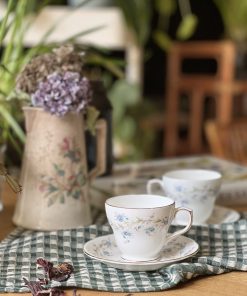 Tasse en porcelaine anglaise Tranquillity