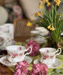 Tasse en porcelaine anglaise Lavender Rose - 2 tailles