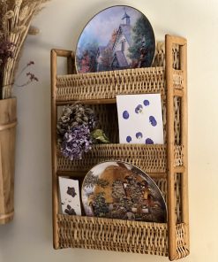 Petite étagère murale en rotin