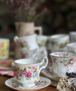 Tasse en porcelaine anglaise Bouquet