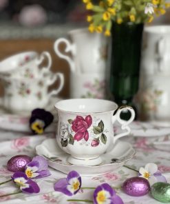 Tasse Wild Rose en porcelaine anglaise