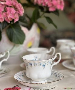 Tasse Memory Lane Royal Albert