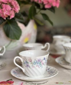 Tasse Angela en porcelaine anglaise