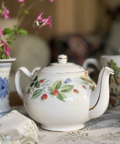 Théière Strawberry Fields en porcelaine anglaise