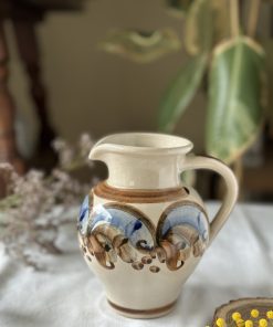 Pichet vintage beige