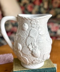 Pichet barbotine blanc