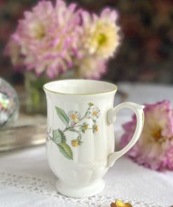 Tasse anglaise Fraisier en Fleur