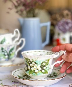 Tasse à thé Mai Royal Albert