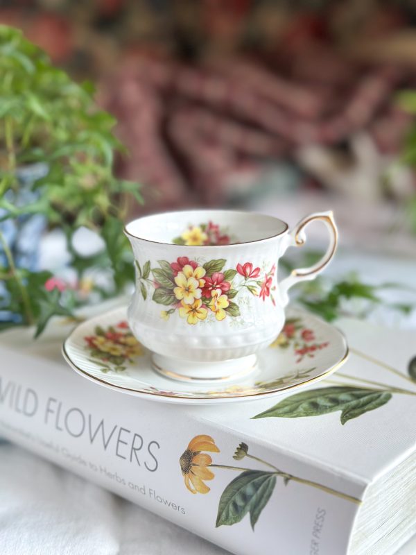 Tasse anglaise Rosina Wildflowers