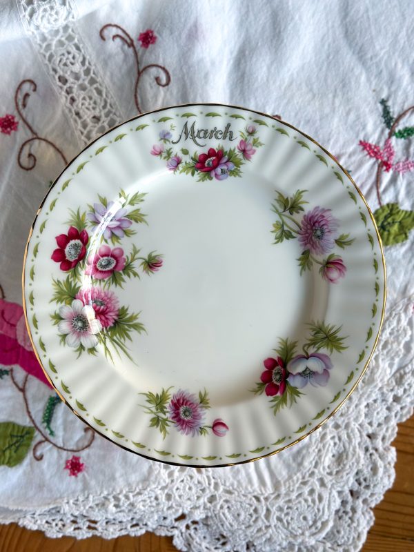 Assiette Mars Royal Albert