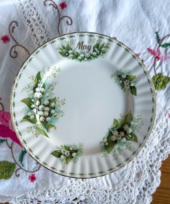 Assiette Mai Royal Albert
