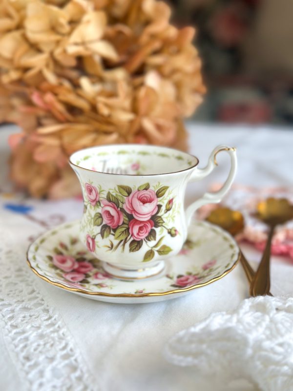 Tasse à café Juin Royal Albert